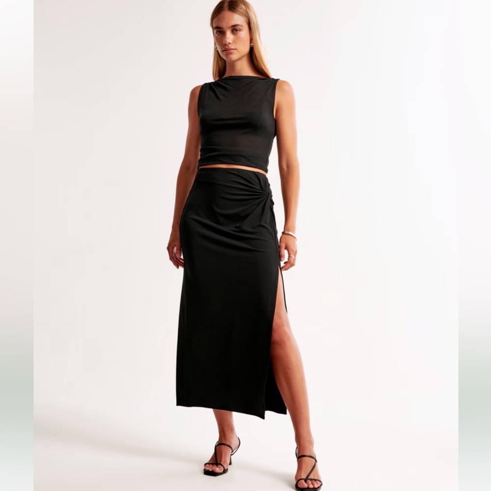 Abercrombie & Fitch Black Wrap Midi Skirt